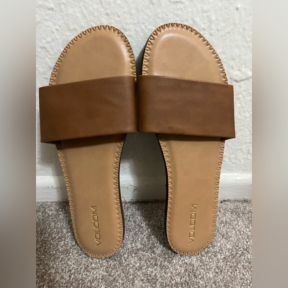 Volcom Women's Brown Slide Sandals - Picture 1 of 2